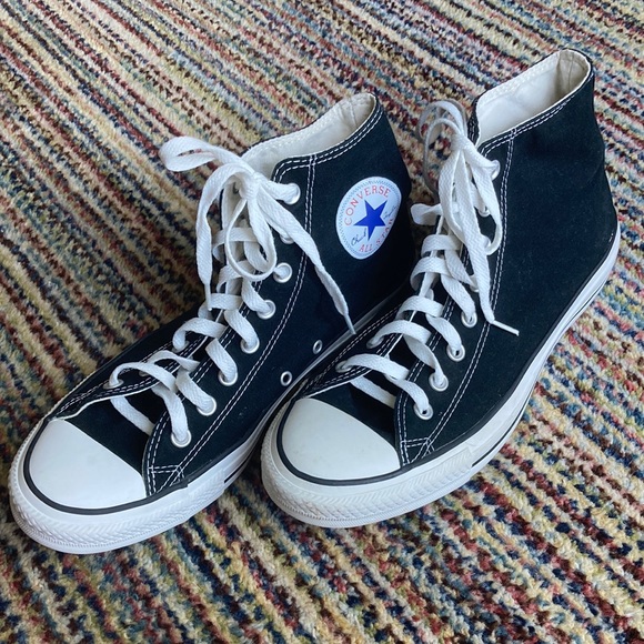 Converse Hi-top Chucks